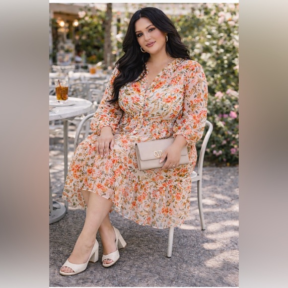 Fate Dresses & Skirts - NWT Fate Floral  Chiffon Dress - Orange and Cream midi dress 2X 🌹🌺🌸 F Bag